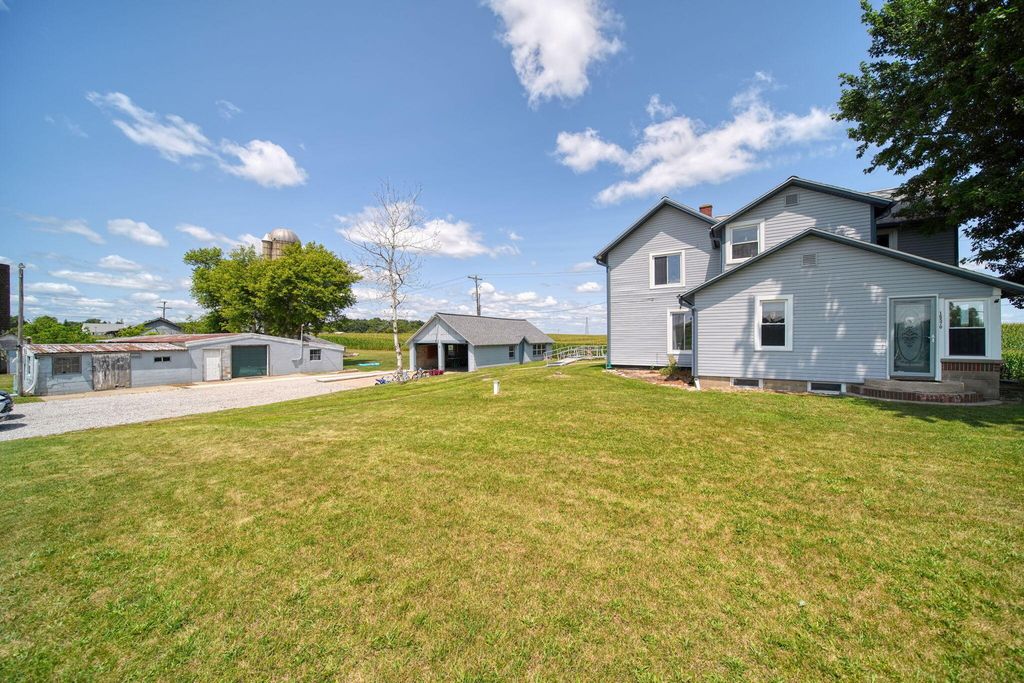 16570 Cement City Road, Columbia township