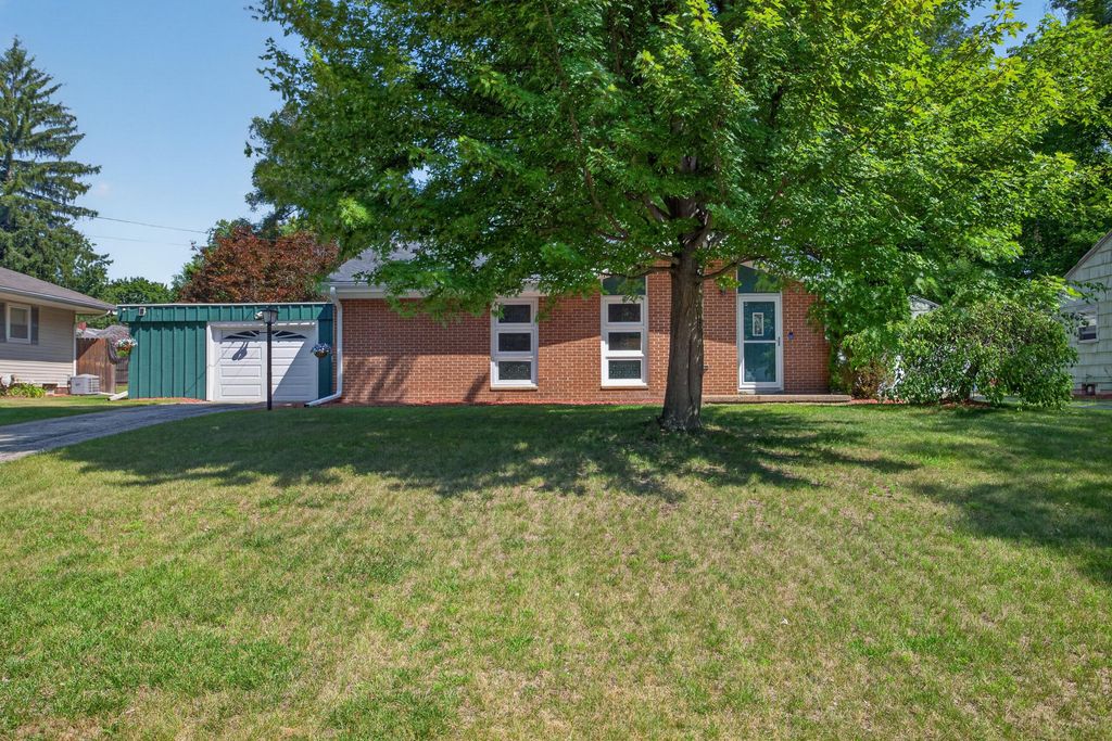 5486 Sherwood Drive, Spring Arbor township