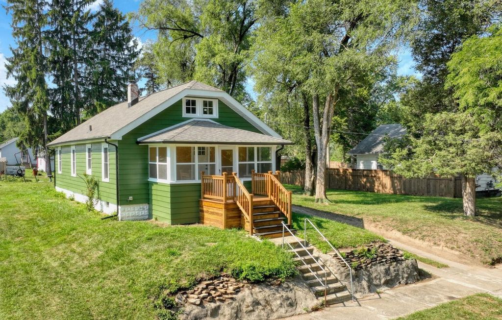 337 E Addison Street, Jackson city