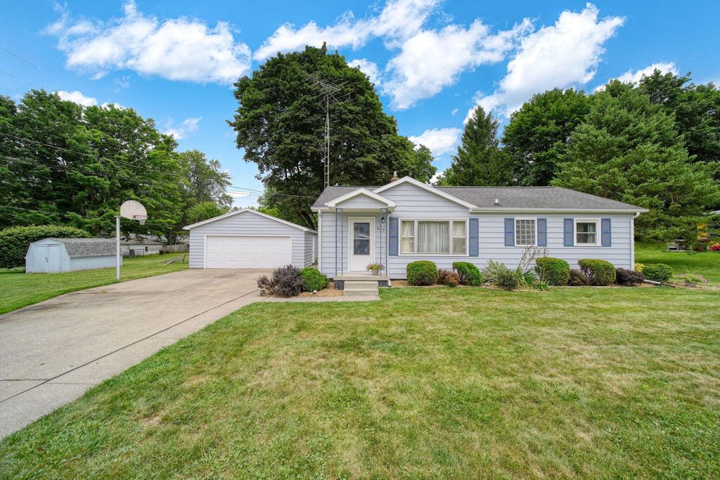 3109 Queen Street, Spring Arbor township