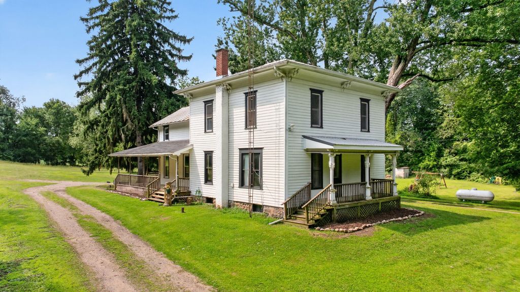 25160 F Drive N, Sheridan township