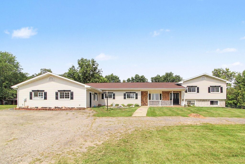 13250 Taylor Road, Columbia township