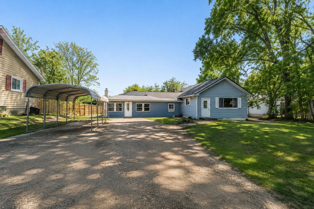4109 Page Avenue, Leoni township