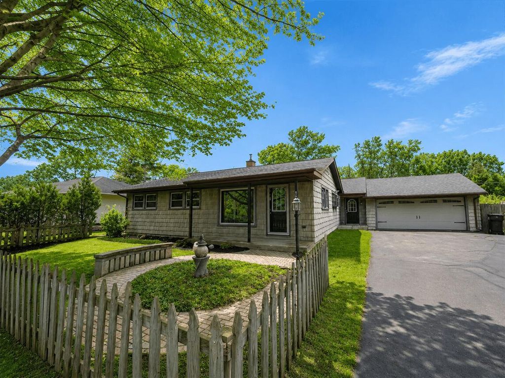 5480 Wellesley Drive, Spring Arbor township