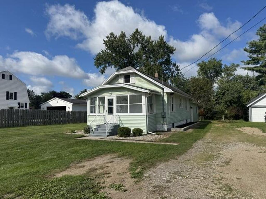 836 Concord Boulevard, Blackman charter township