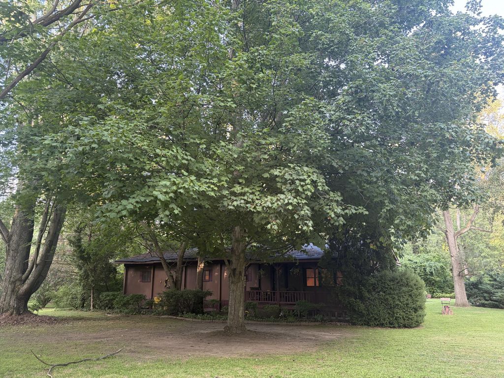 8830 Zion Road, Rives township