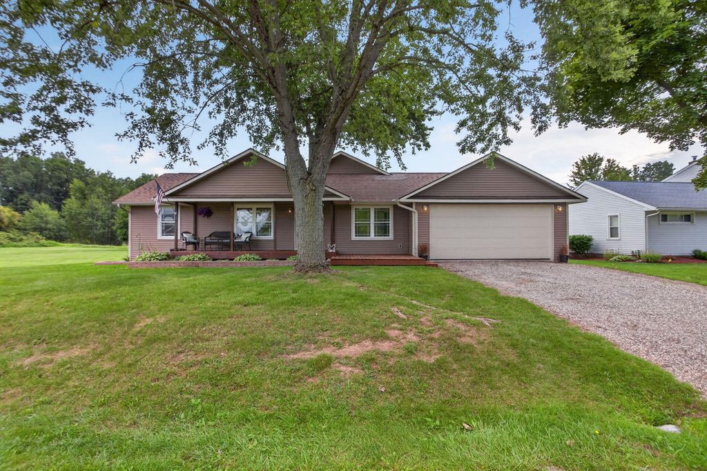 10375 Ferris Court, Somerset township