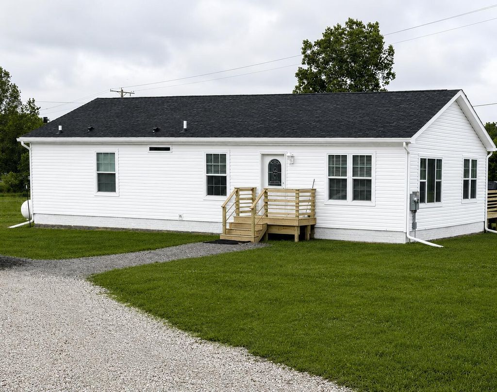 817 Hammont Street, Owosso