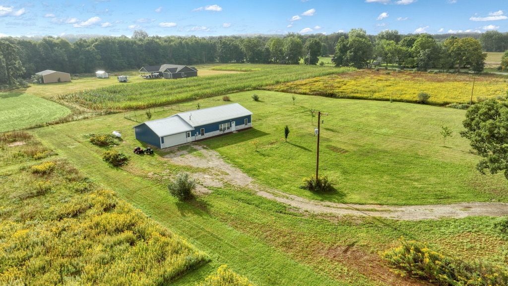 6474 Kennedy Road, Munith