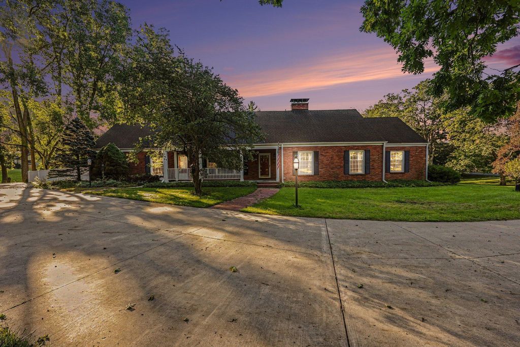 1337 Badgley Road, Jackson