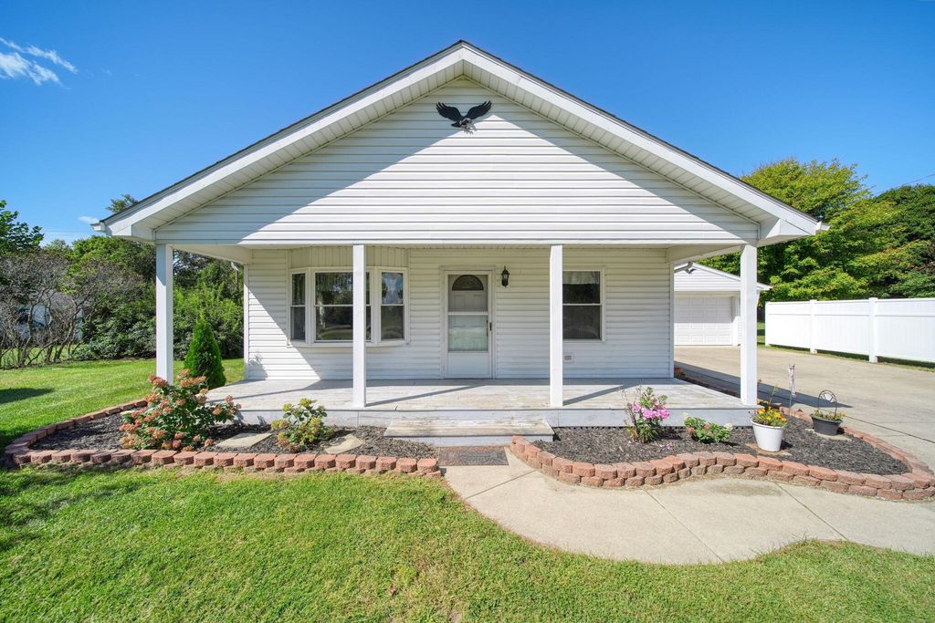 4672 Douglas Road, Ida