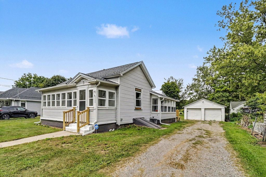200 E Porter Street, Jackson