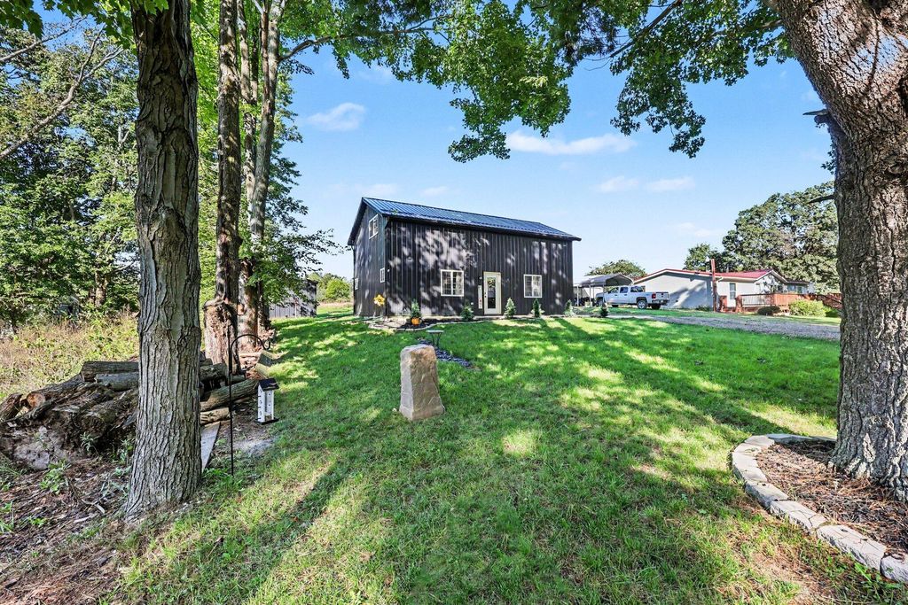 8080 Topinabee Drive, Montgomery
