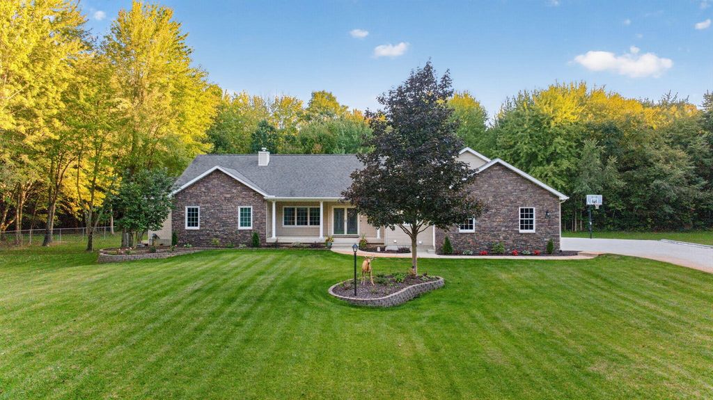 6735 Mccain Road, Spring Arbor