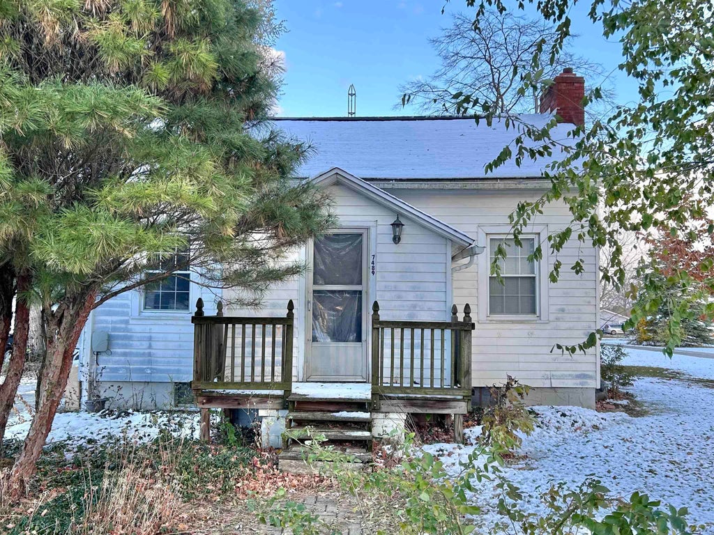 7489 Jefferson St, Fairfield township