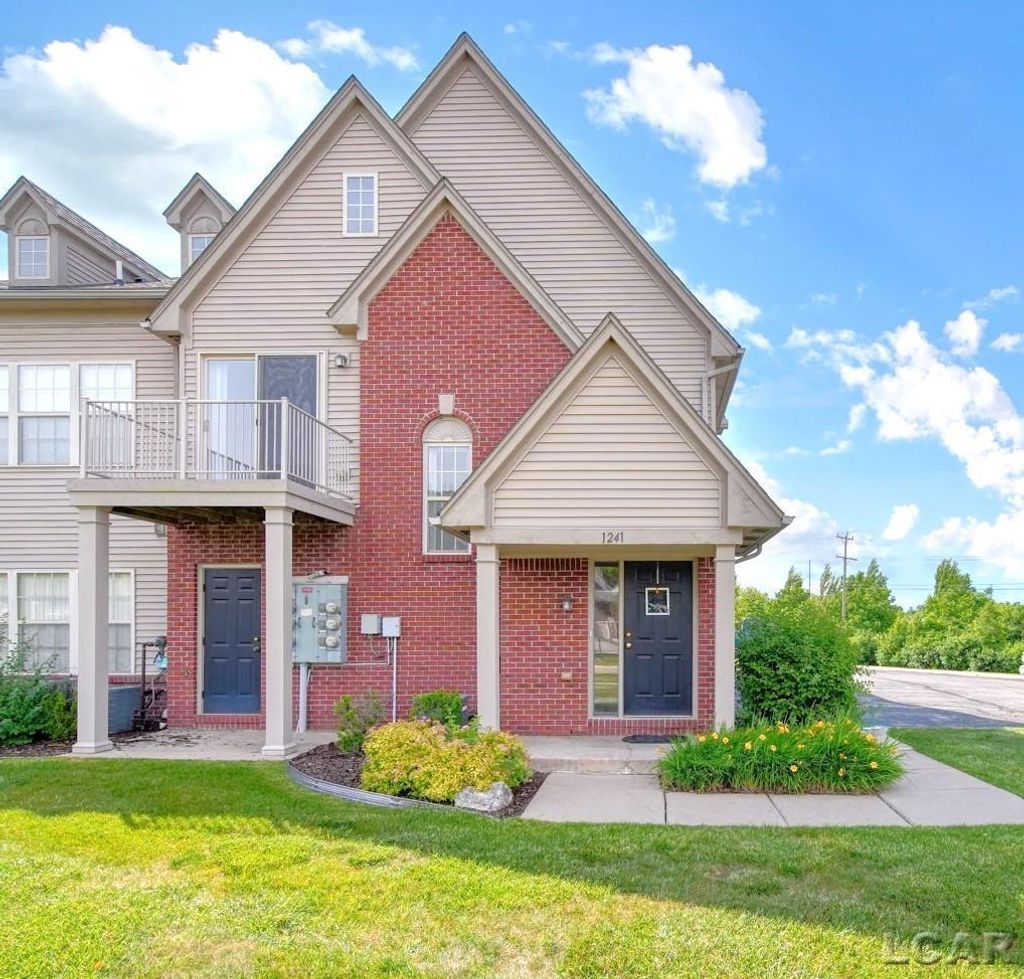 1241 Addington Ln, Ann Arbor