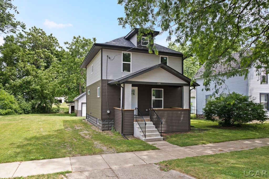 138 E Robinson St, Jackson