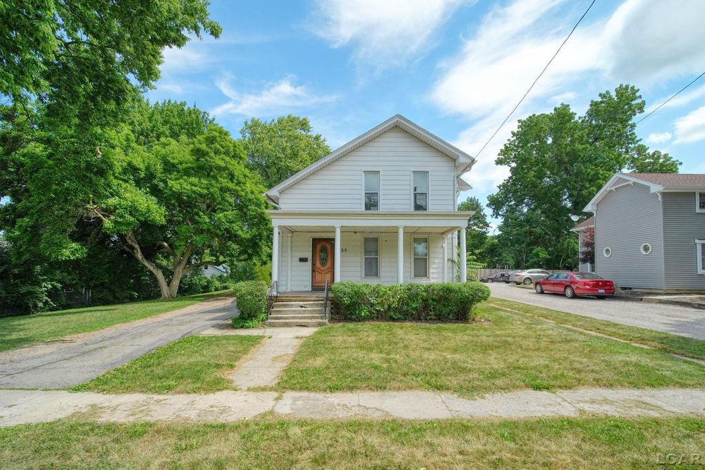 225 Seeley St, Adrian city