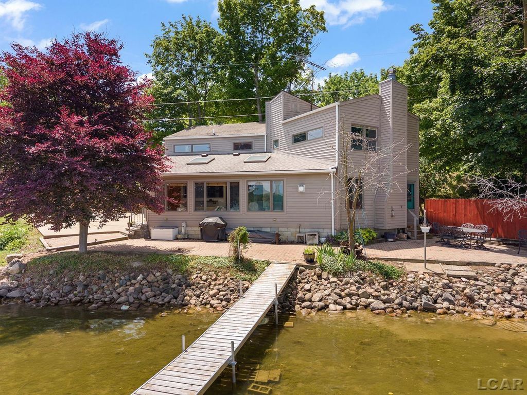 3530 Geneva Hwy, Rollin township