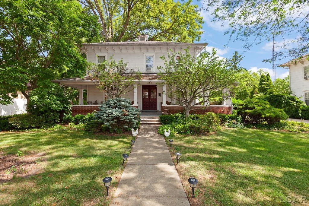 418 W Adrian St, Blissfield village