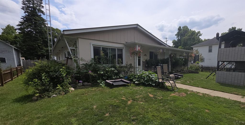 607 Oak St, Hudson city