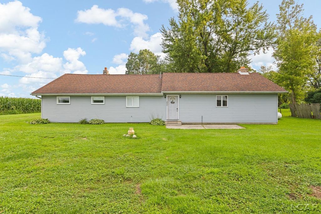 2577 Rauch Rd, Erie township