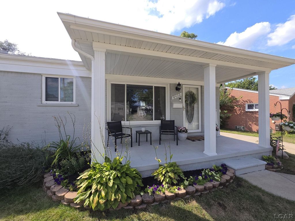 8430 Birch St, Taylor city