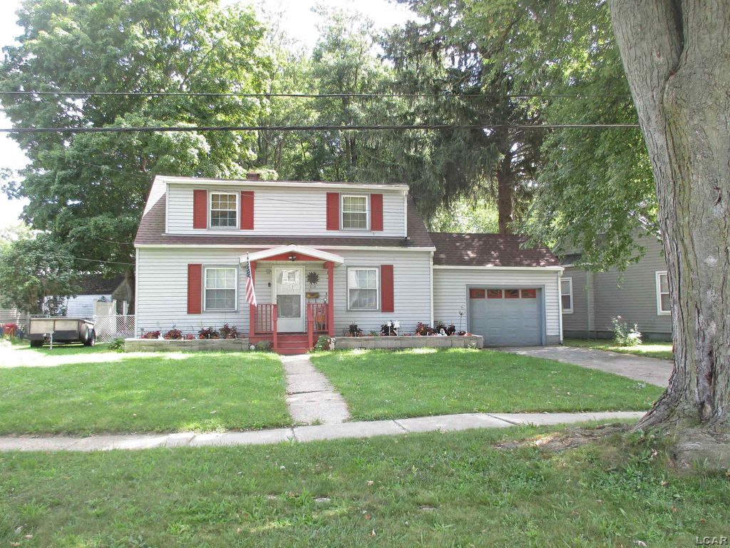 910 Sheffield Ave, Adrian city