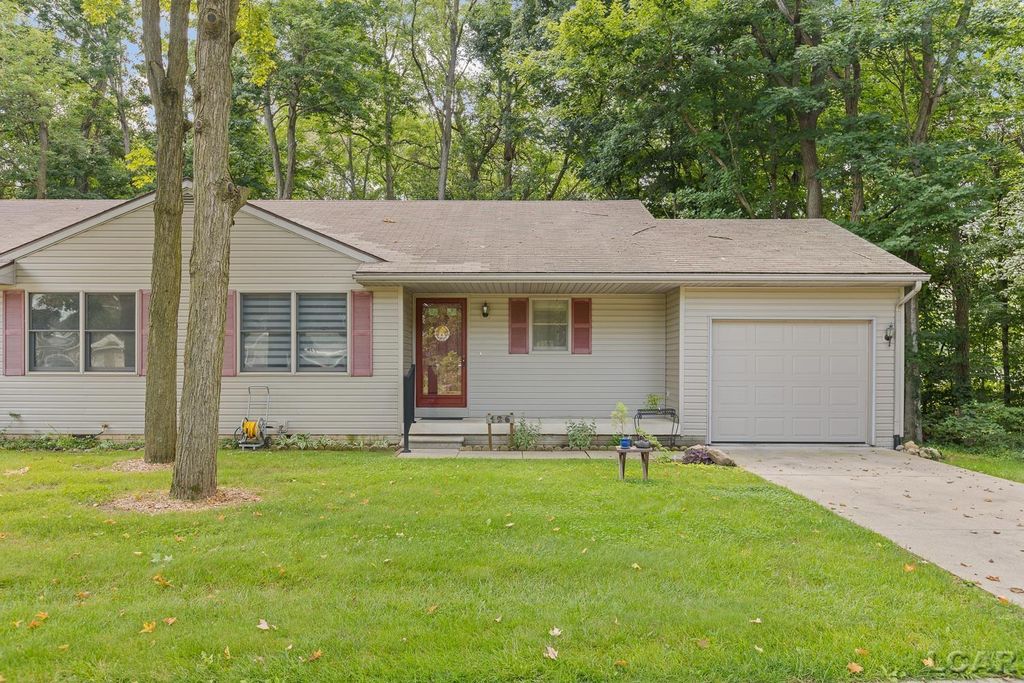 126 Burt St, Tecumseh