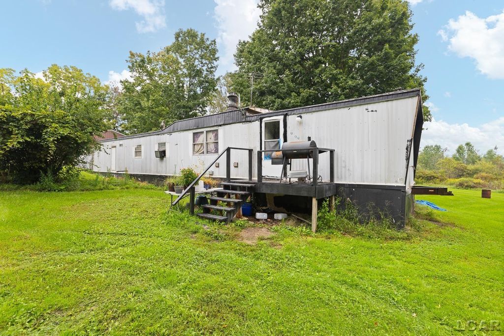 3533 Glenn Hill Hwy, Manitou Beach