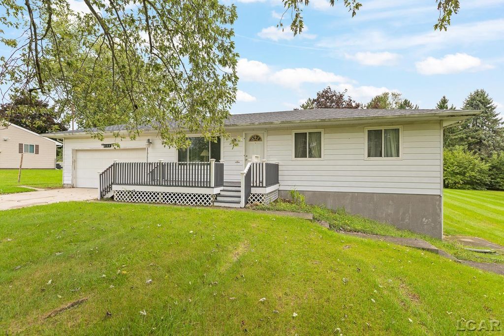 5150 Noland Dr, Tecumseh