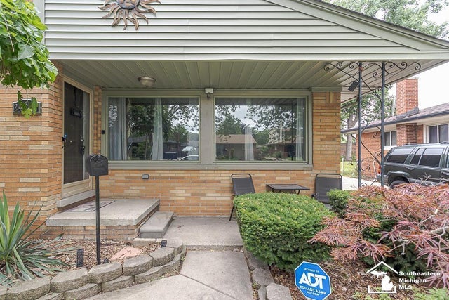 24609 Wood St, St. Clair Shores city