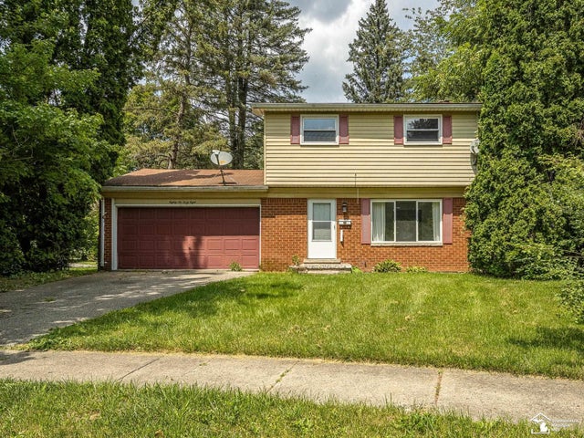 8648 Heather Ct, Superior charter township