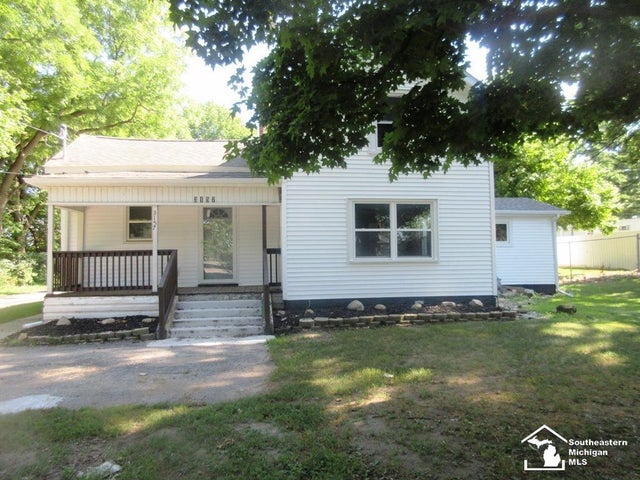 3157 N Adrian Hwy, Adrian township