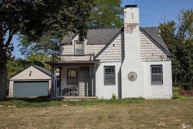 9614 Grosse Ile Pkwy, Grosse Ile township