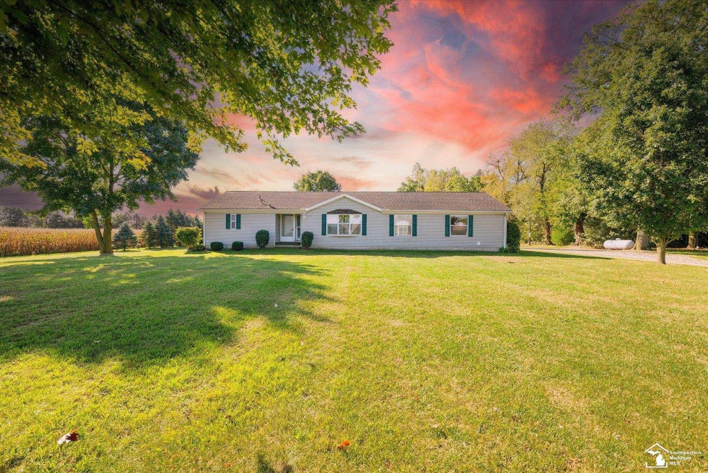 16757 Ida West Rd, Petersburg city