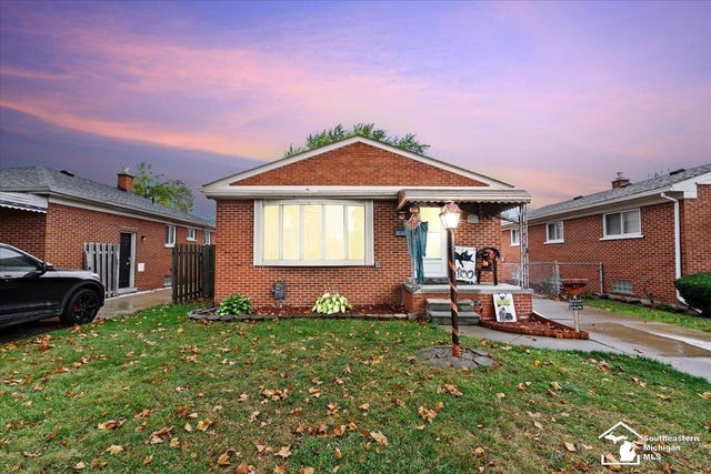 13120 Leroy Dr, Southgate city