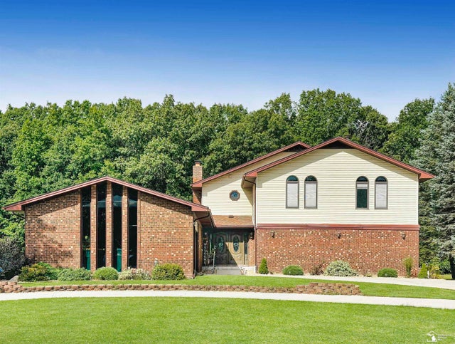 24576 Arsenal Rd, Brownstown charter township