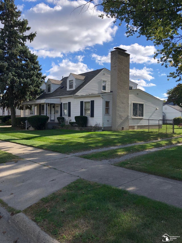15163 University St, Allen Park city