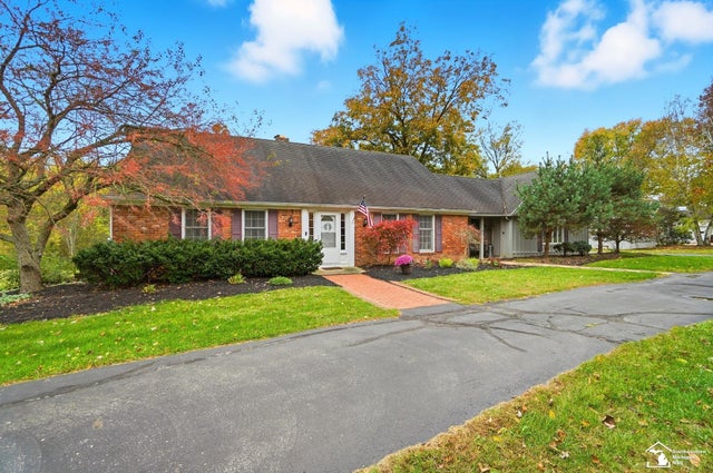 3181 Edgevale Dr, Bedford township