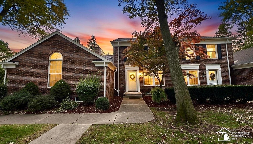 92 Linswood St, Monroe city