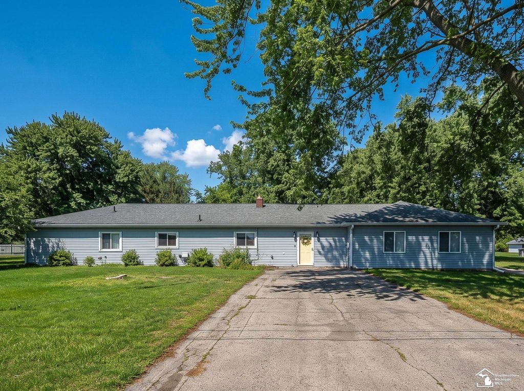2525 Reinhardt Rd, Frenchtown township