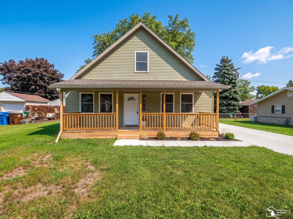 3019 8th St, Frenchtown township