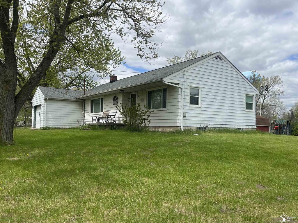 3300 W Stein Rd, La Salle township