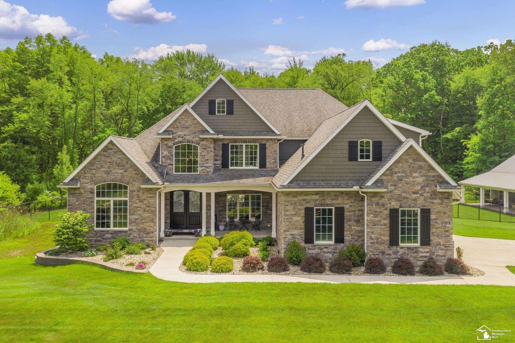 1501 W Dean Rd, Bedford township