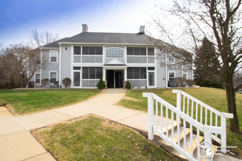 795 W Barrington Cir, Jackson