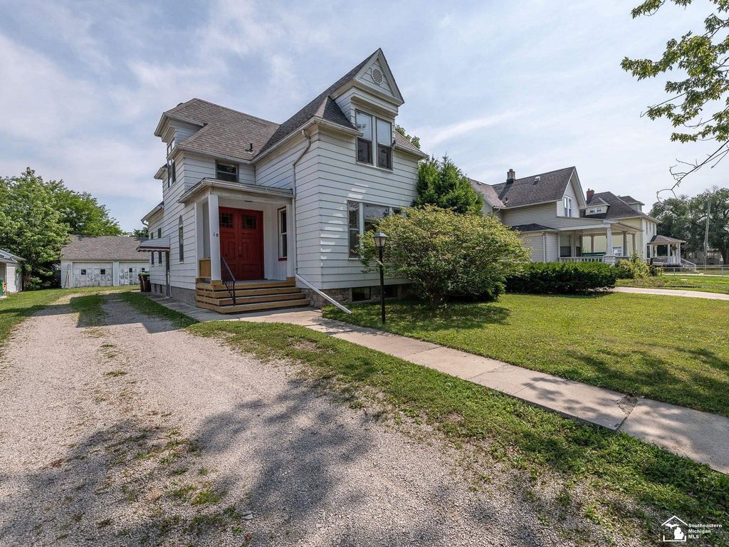 18 W Noble Ave, Monroe city