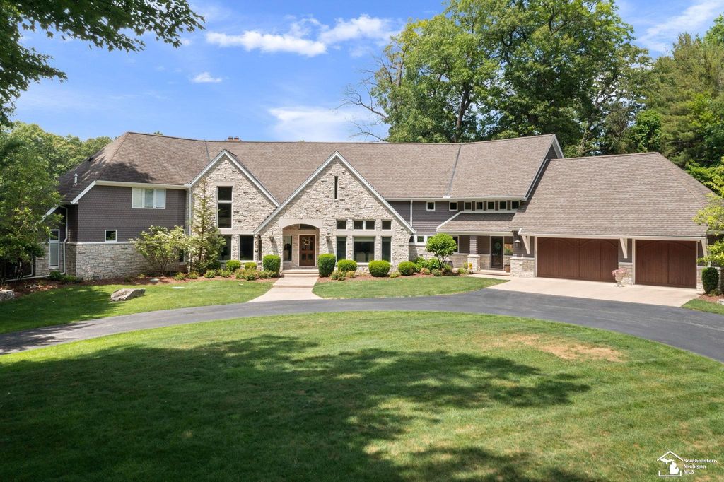 6217 Flanders Rd, Whiteford township