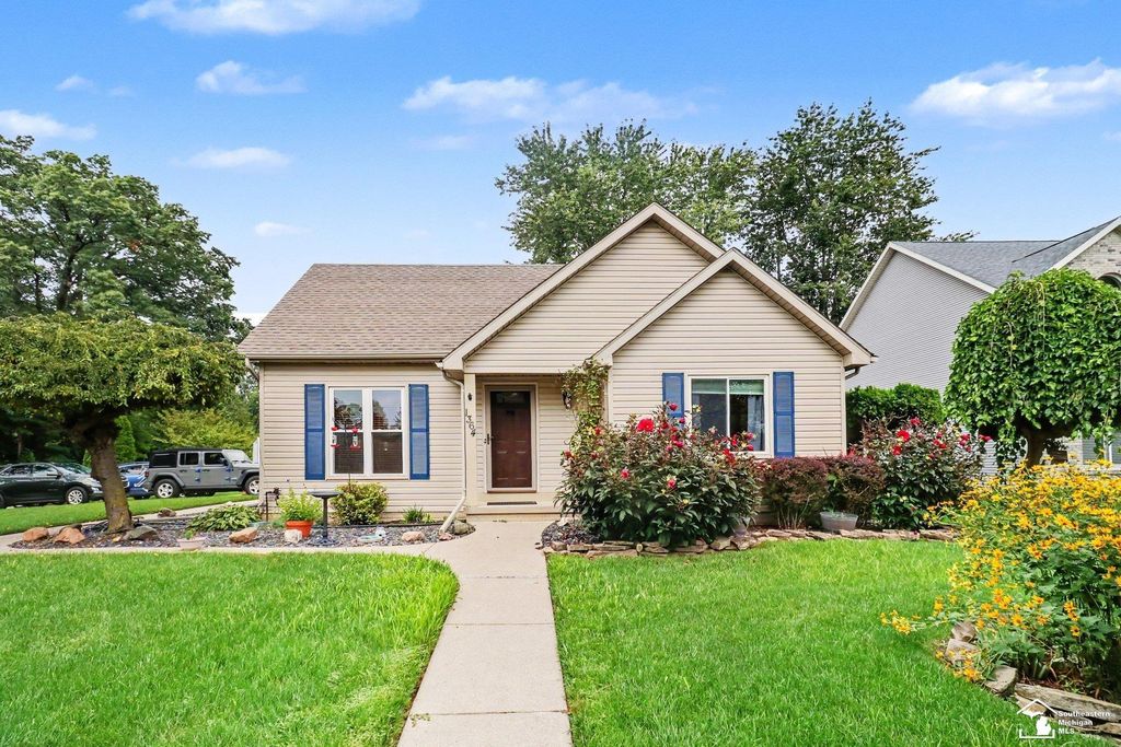 1364 Brandywine St, Bedford township