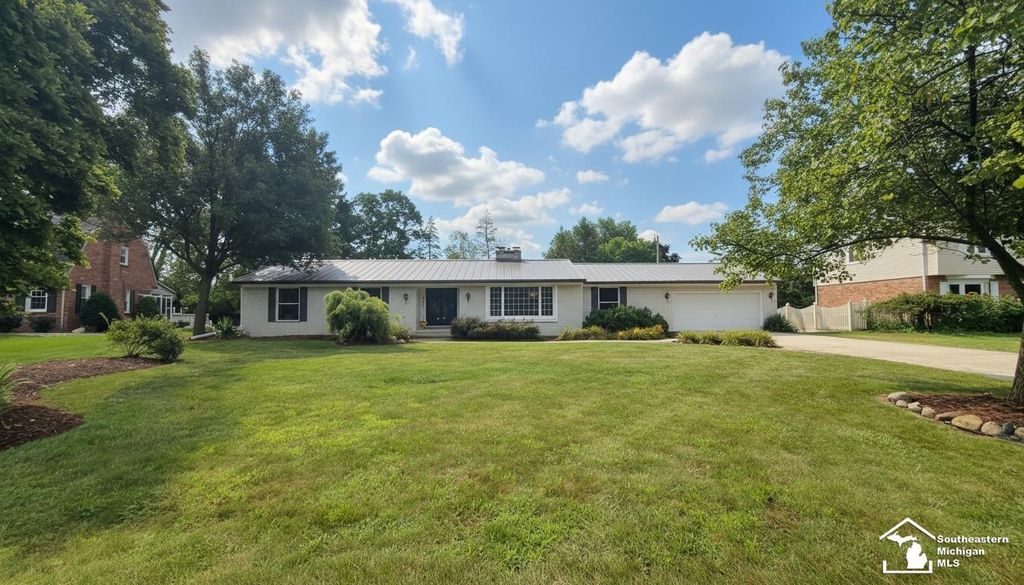 5432 Brookshire Dr, Monroe charter township